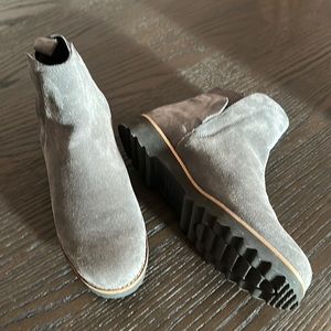 Blondo waterproof booties